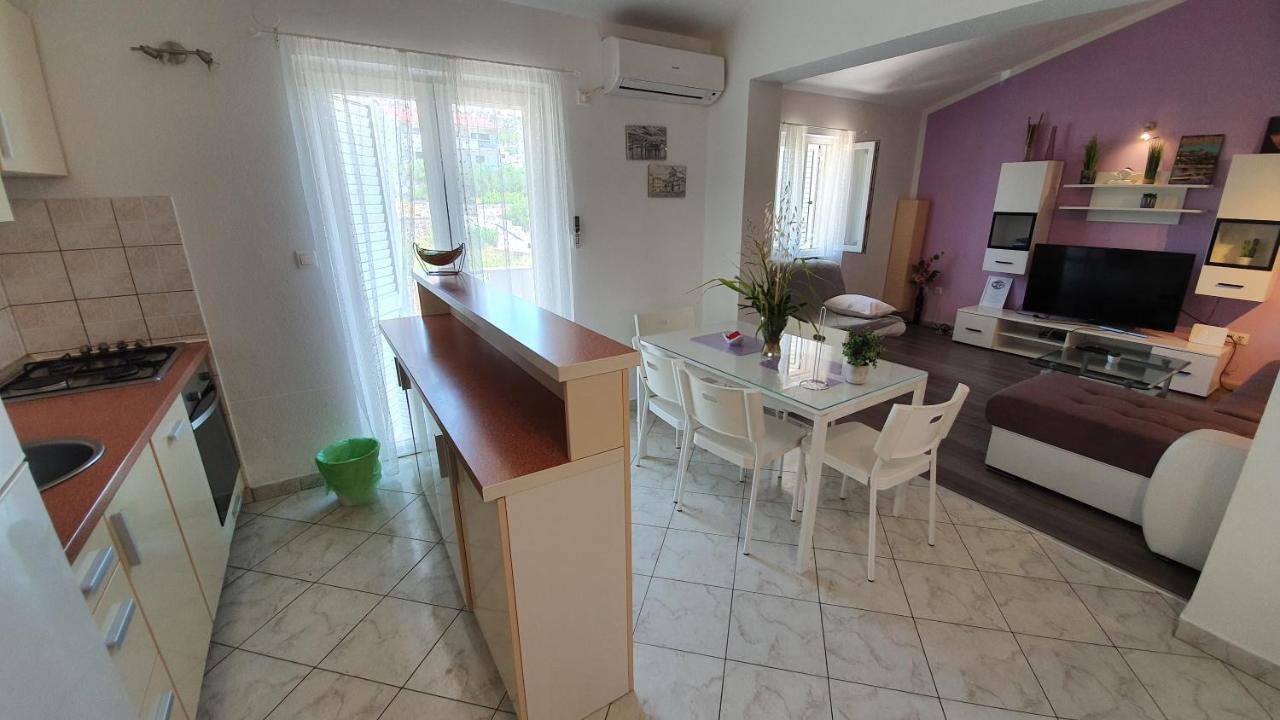 Apartments Miki พาก ภายนอก รูปภาพ