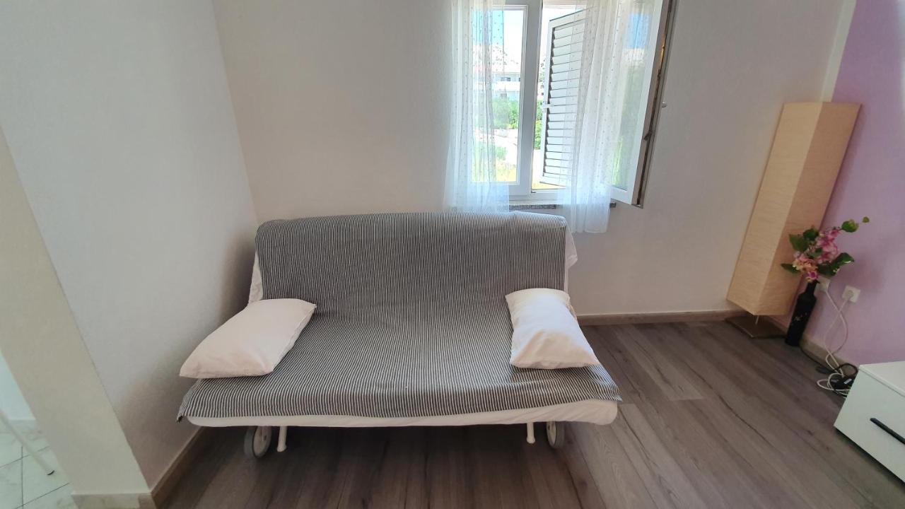 Apartments Miki พาก ภายนอก รูปภาพ